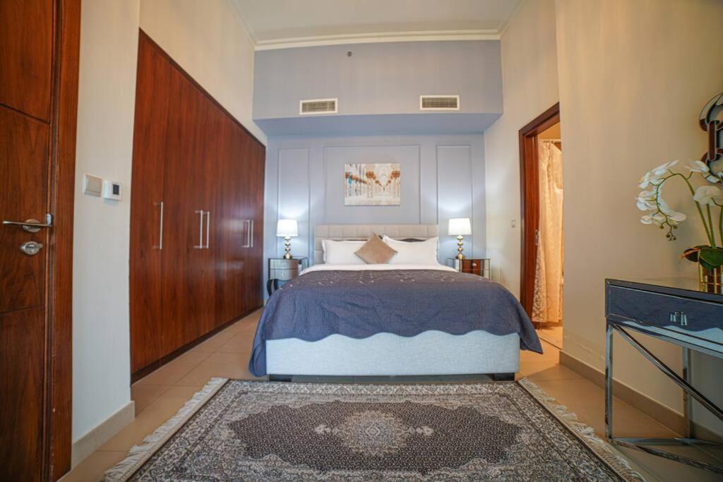 First Class 2Br With Full Dubai Skyline & Sea View Exterior photo